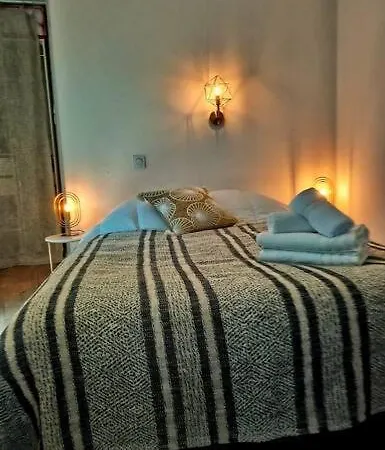 Emplacement N°1+terrasse Vue+cite+trivalle+clim カルカソンヌ