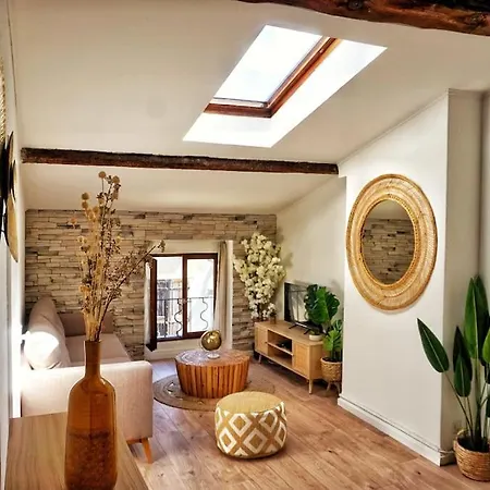 Emplacement N°1+terrasse Vue+cite+trivalle+clim カルカソンヌ